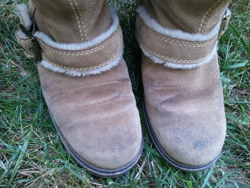 how to clean dirty suede boots