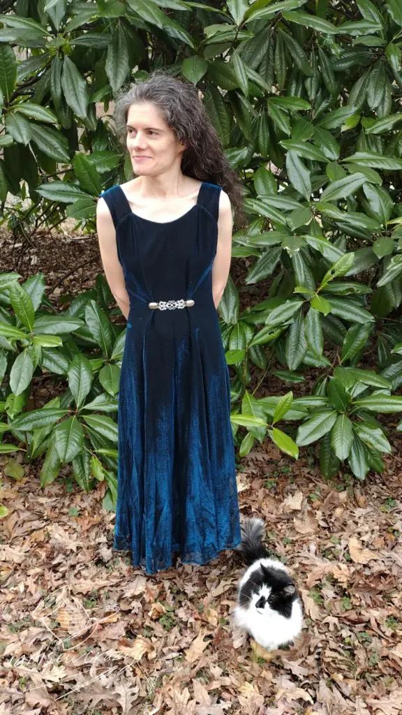 cat mimicking model poses