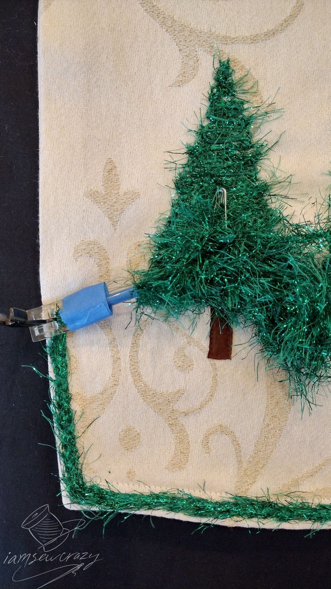 couching yarn onto a pillow flange